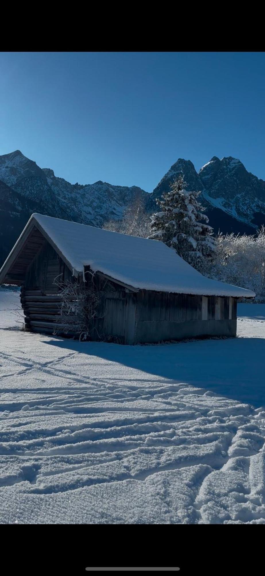 Haus Mit Wunderschoenem Ausblick Und Garten Garmisch-Partenkirchen Buitenkant foto